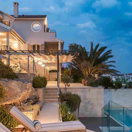 Luxury Hvar Carpe Diem Newly Renovated With Private Pool By The Sea וילה חוואר