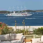 Luxury Hvar Carpe Diem Newly Renovated With Private Pool By The Sea