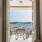 Villa Luxury Hvar Carpe Diem Newly Renovated With Private Pool By The Sea Hvar Town