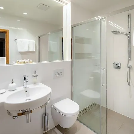 Luxury Hvar Carpe Diem With Private Pool By The Sea