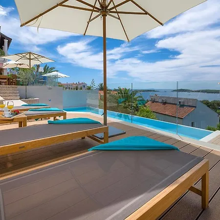 Villa Luxury Hvar Carpe Diem With Private Pool By The Sea