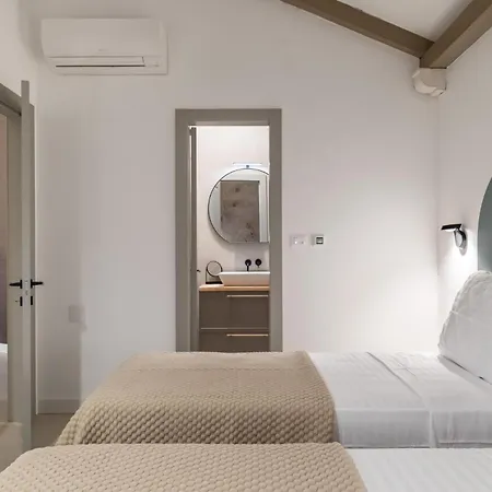Luxury Hvar Carpe Diem Newly Renovated With Private Pool By The Sea