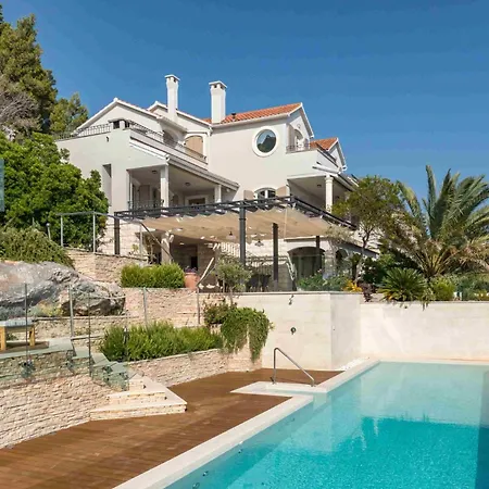 Villa Luxury Hvar Carpe Diem Newly Renovated With Private Pool By The Sea