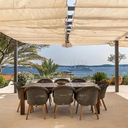 Luxury Hvar Carpe Diem Newly Renovated With Private Pool By The Sea 赫瓦尔