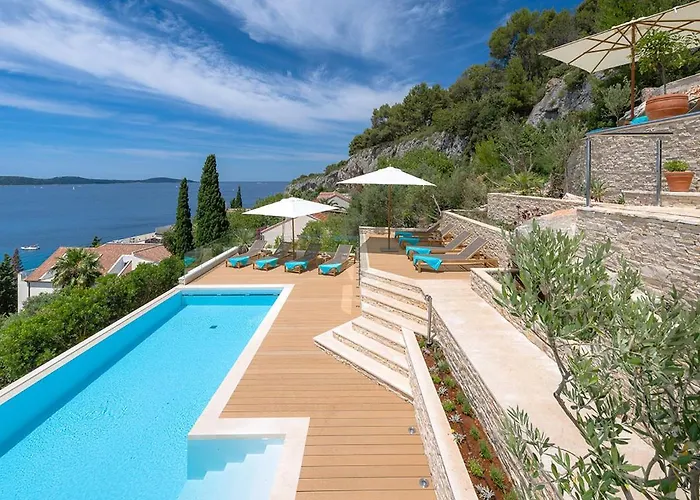 Luxury Hvar Carpe Diem With Private Pool By The Sea
