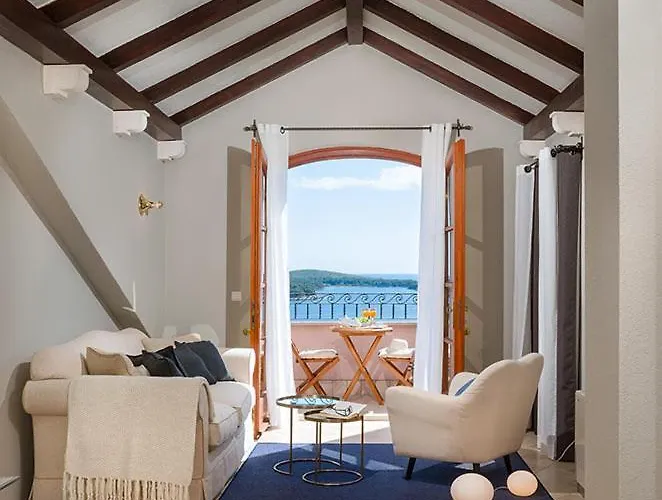 Villa Luxury Hvar Carpe Diem With Private Pool By The Sea