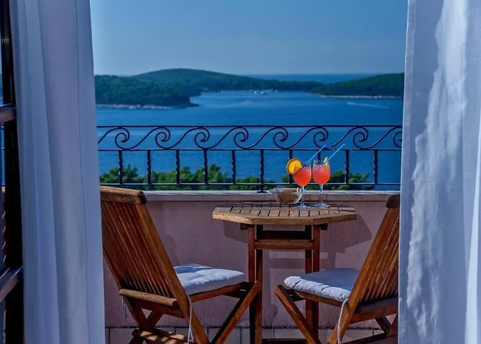 Villa Luxury Hvar Carpe Diem With Private Pool By The Sea *