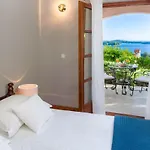 Luxury Hvar Carpe Diem Newly Renovated With Private Pool By The Sea Vila *