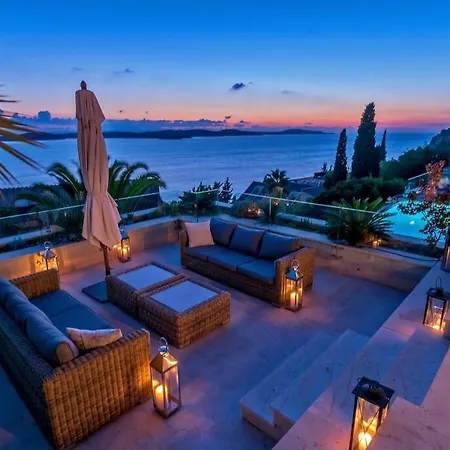 Luxury Hvar Carpe Diem With Private Pool By The Sea 빌라 흐바르