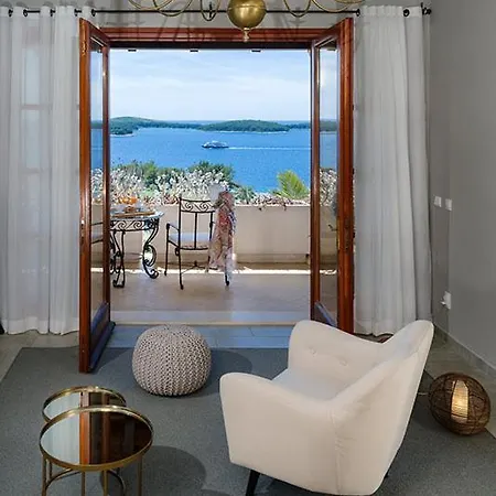 Luxury Hvar Carpe Diem With Private Pool By The Sea 빌라 *