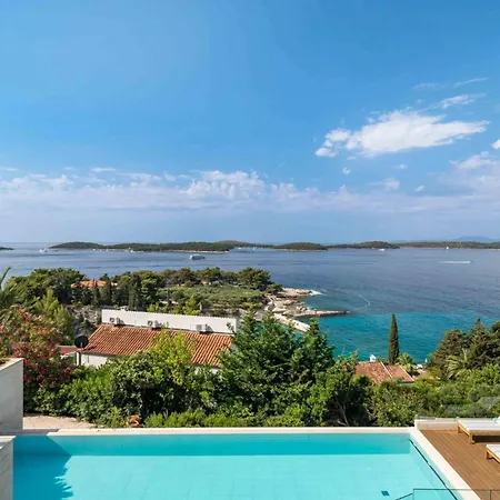 Luxury Hvar Carpe Diem Newly Renovated With Private Pool By The Sea فيلة *